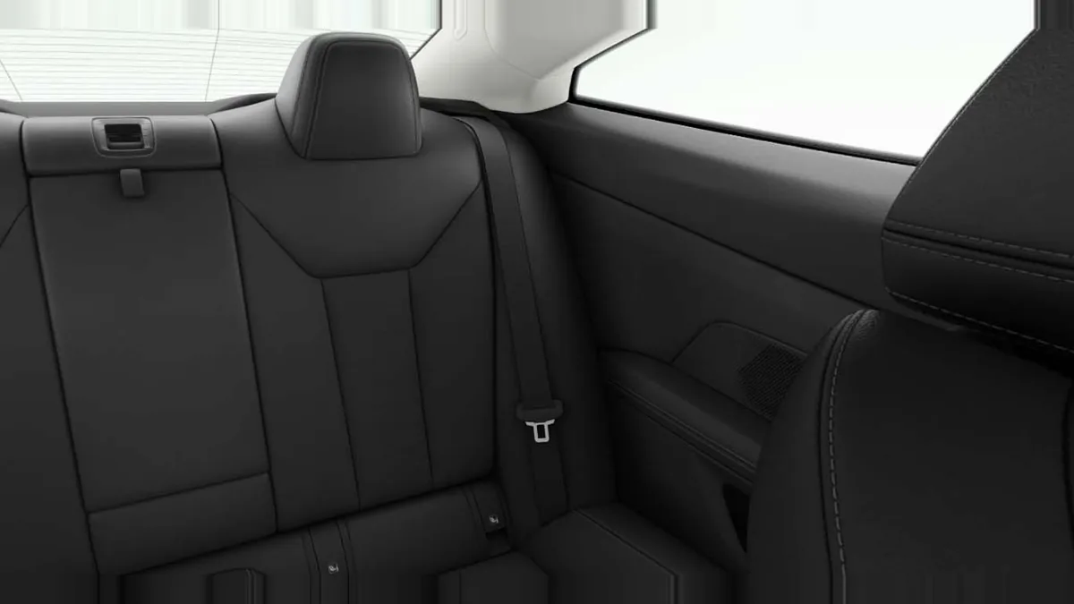 BMW Serie 4 420i Coupé en renting en Barcelona — Trasera