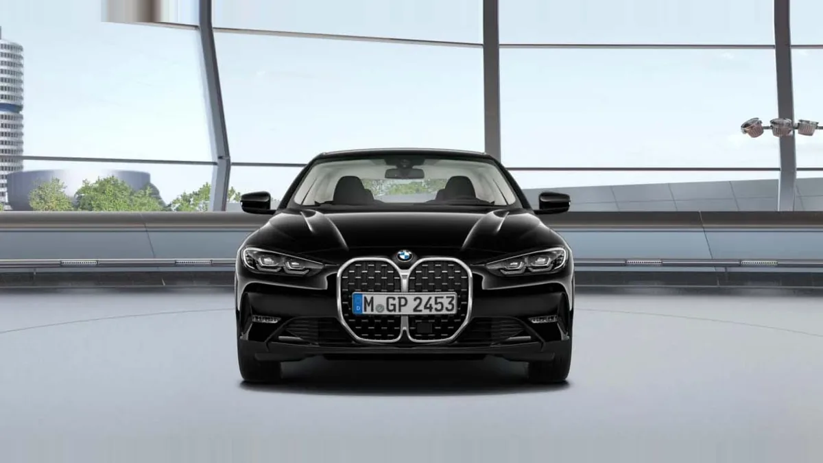 BMW Serie 4 430i xDrive Coupé en renting en Barcelona — vista 6