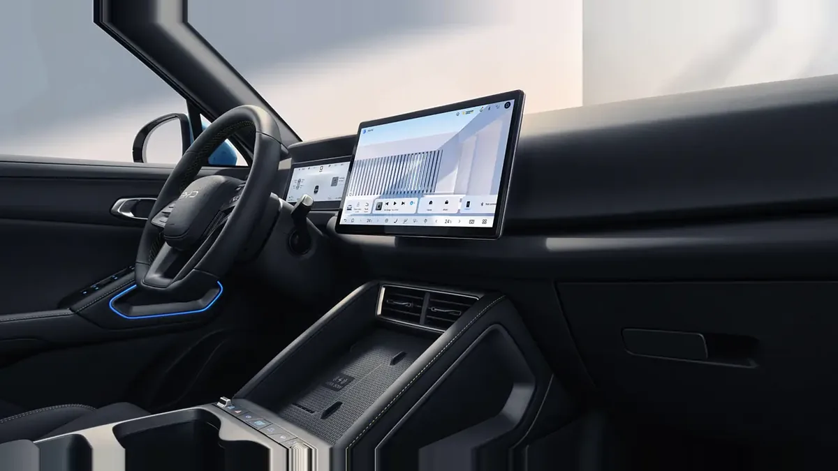 BYD ATTO 2 DM-i Boost en renting en Barcelona — vista 6