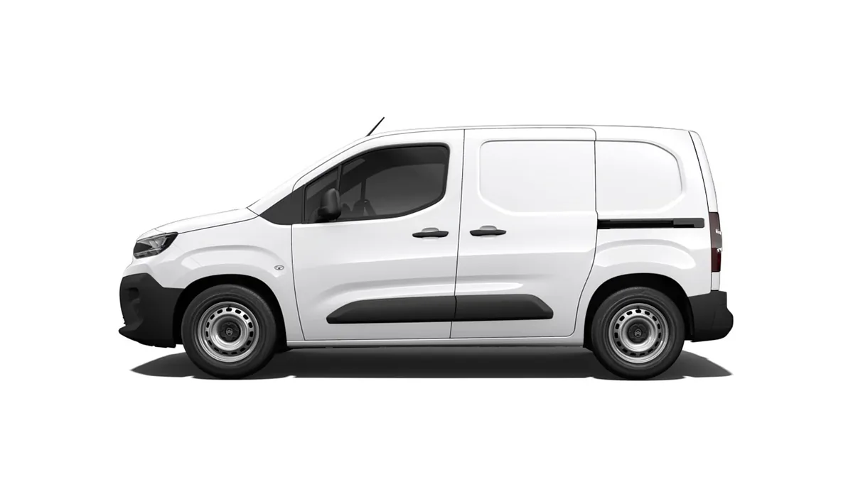 Citroën Berlingo Talla M BlueHDI 100cv van en renting en Barcelona — Lateral