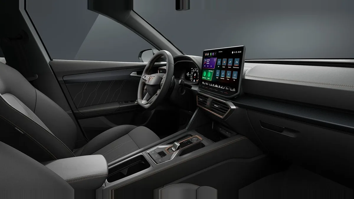 CUPRA Formentor eTSI 1.5 110kW (150CV) DSG 7vel. en renting en Barcelona — Interior