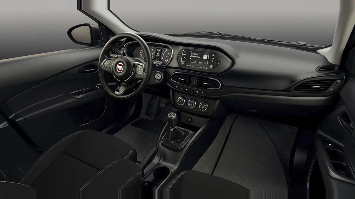 Fiat Tipo Sedán 1.6 Diésel 96kW (130CV) en renting en Barcelona — Delantera