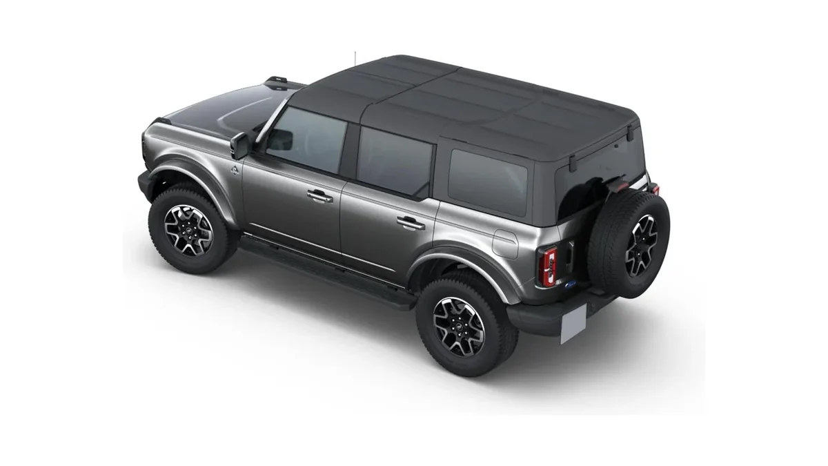 Ford Bronco Outer Banks 2.7 Ecoboost 335CV Automático 4x4 en renting en Barcelona — Trasera