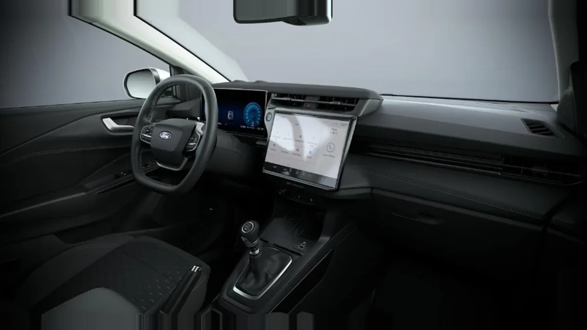 Ford Puma Titanium Ecoboost MHEV 125CV II en renting en Barcelona — Interior