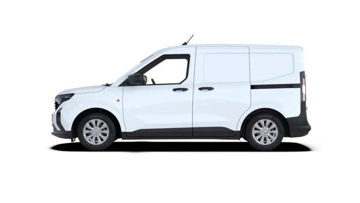 Ford Transit Courier Van 1.5 Ecoblue Trend en renting en Barcelona — Lateral