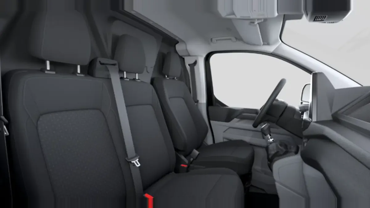 Ford Transit Custom N1 VAN FT280 L1 Trend 2.0 EcoBlue 100kW - ISOTERMO en renting en Barcelona — Interior