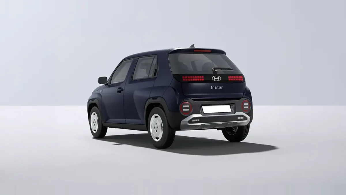 Hyundai Inster 97cv 42kWh Klass en renting en Barcelona — vista 7