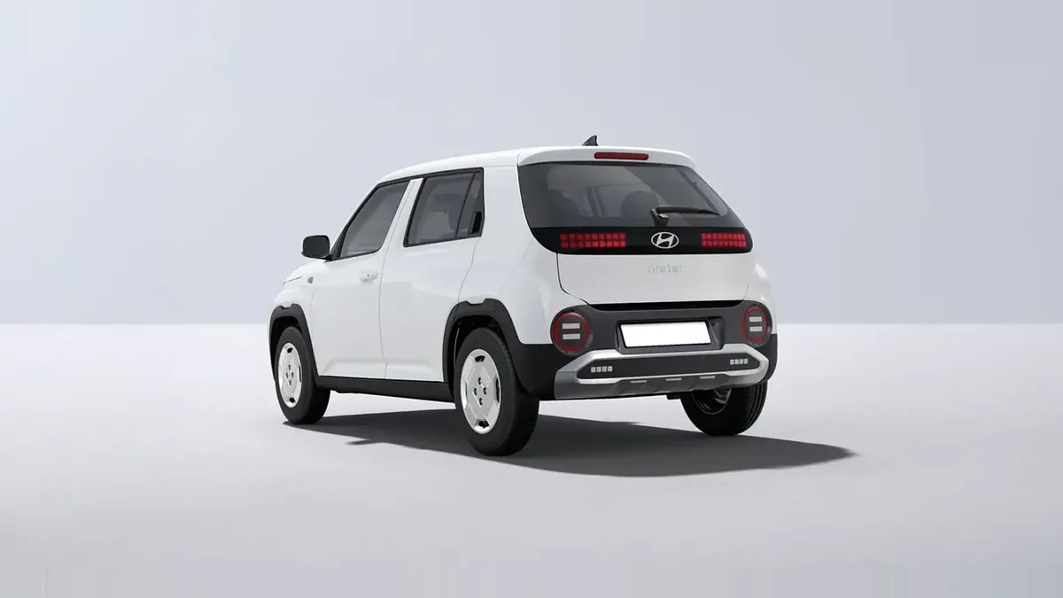 Hyundai Inster 97cv 42kWh Klass en renting en Barcelona — vista 8