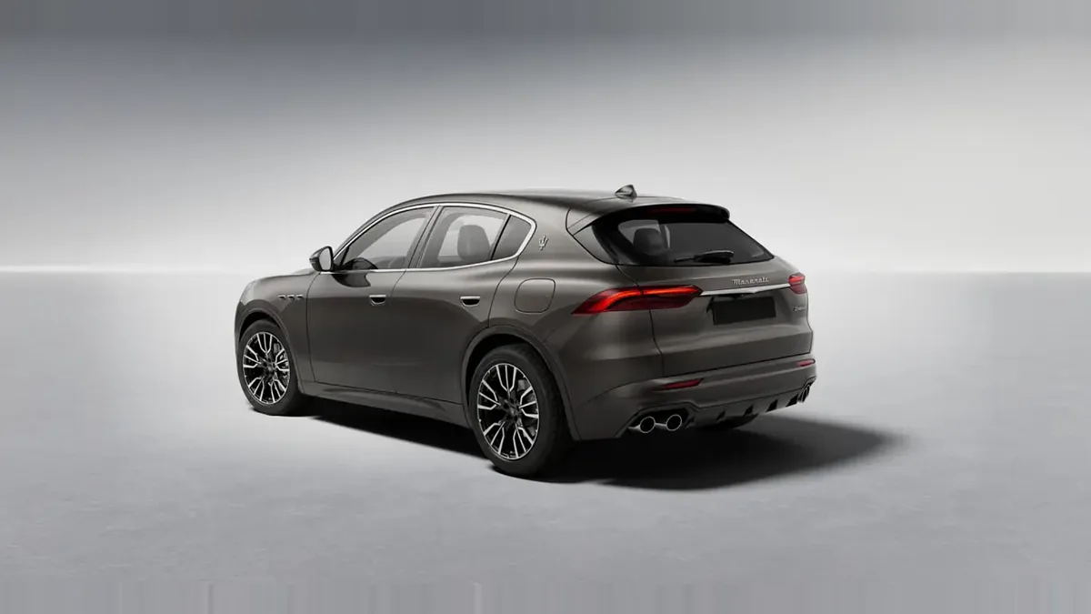Maserati Grecale L4 MHEV 300CV AWD en renting en Barcelona — vista 6