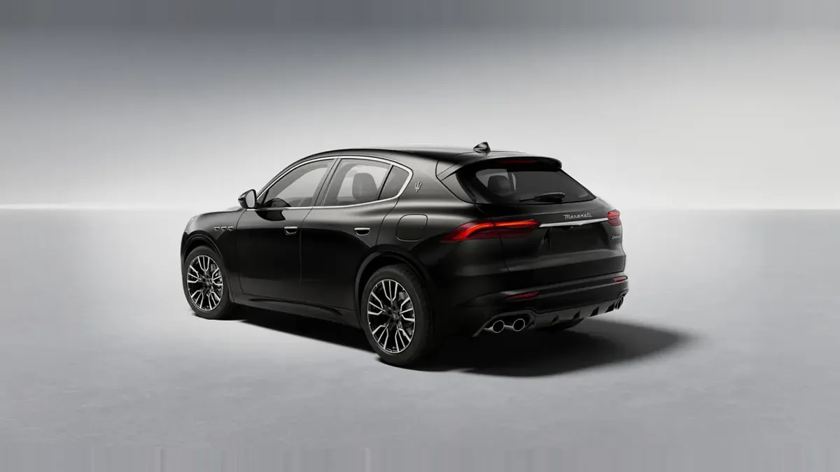 Maserati Grecale L4 MHEV 300CV AWD en renting en Barcelona — vista 7