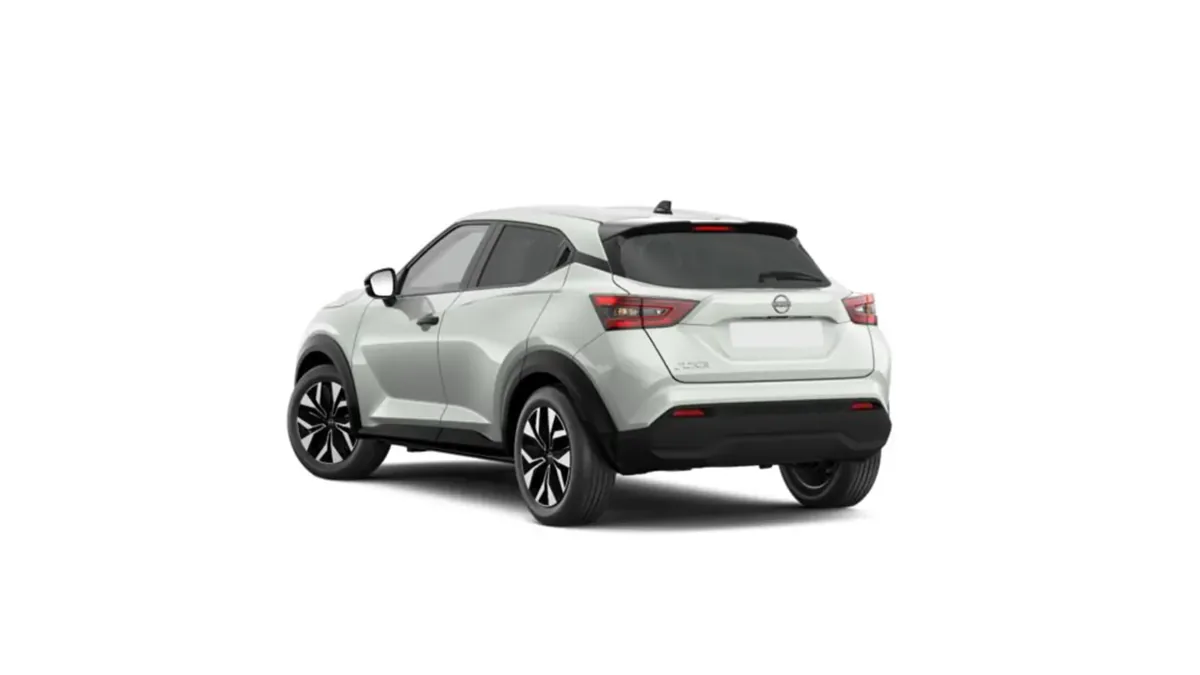 Nissan Juke 1.0 DIG-T 114CV Acenta II en renting en Barcelona — Trasera