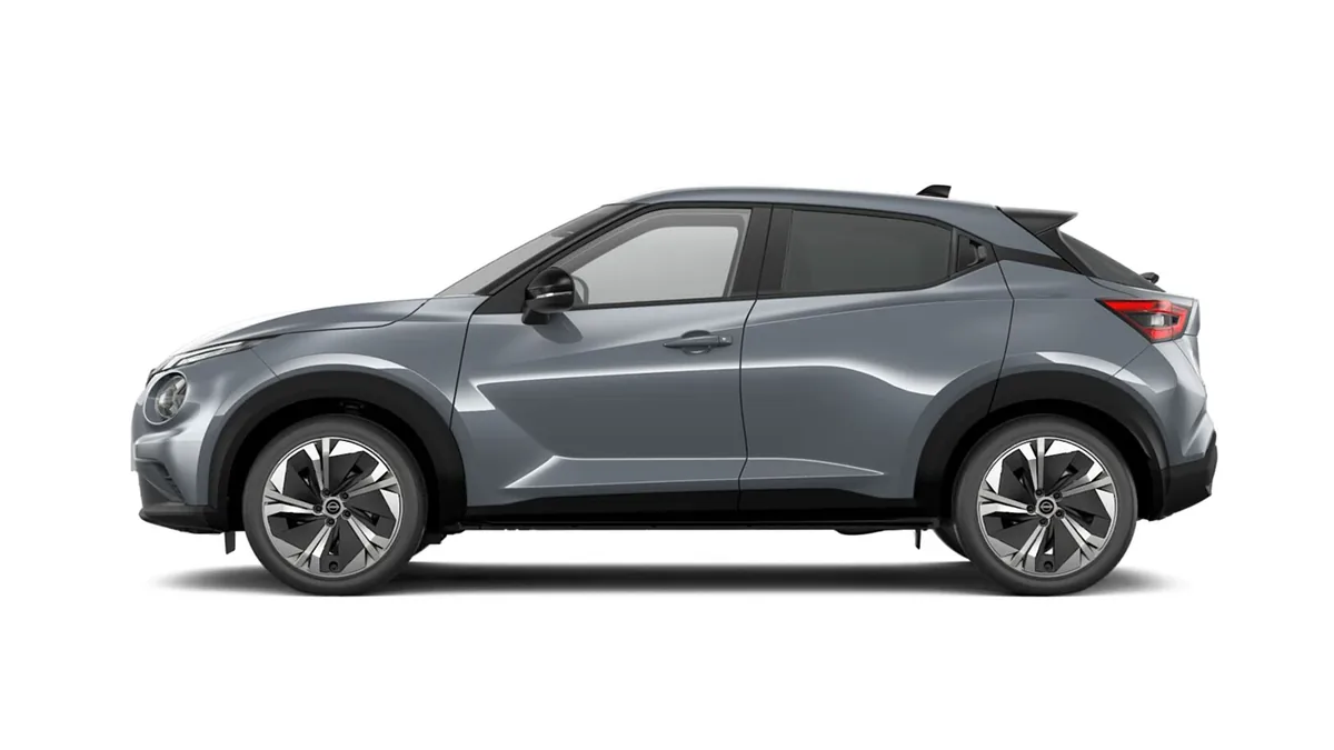 Nissan JUKE HYBRID N-CONNECTA 145CV AUT. en renting en Barcelona — Lateral