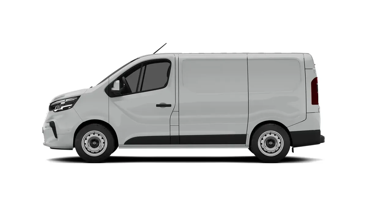 Nissan Primastar Furgón 2.0 DCI S&S L1H1 Acenta 110CV (MERCANCÍAS TERCEROS) en renting en Barcelona — Lateral