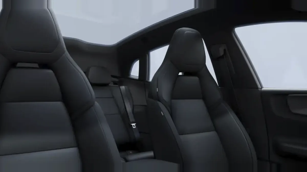 Polestar 4 Long Range Single Motor en renting en Barcelona — Interior