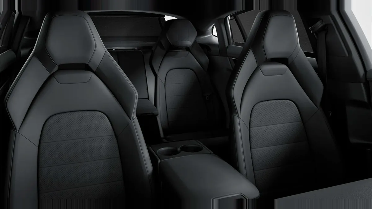 Porsche Panamera 4 E-Hybrid Executive en renting en Barcelona — Interior