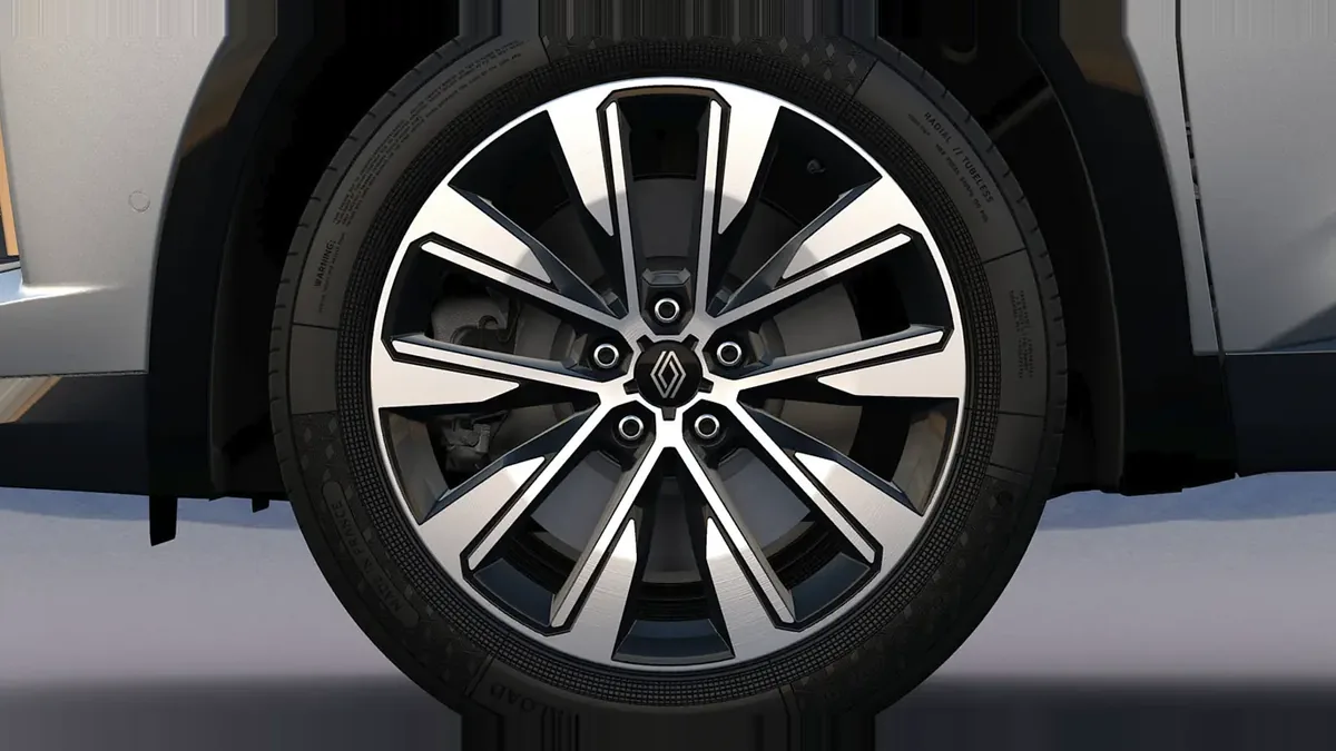 Renault ESPACE TECHNO E-TECH FULL HYBRID 200CV en renting en Barcelona — vista 6