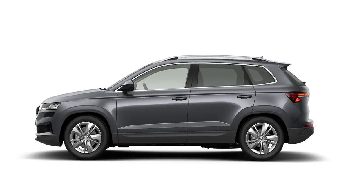 Škoda Karoq Selection 2.0 TDI 150cv 4x4 DSG en renting en Barcelona — Trasera