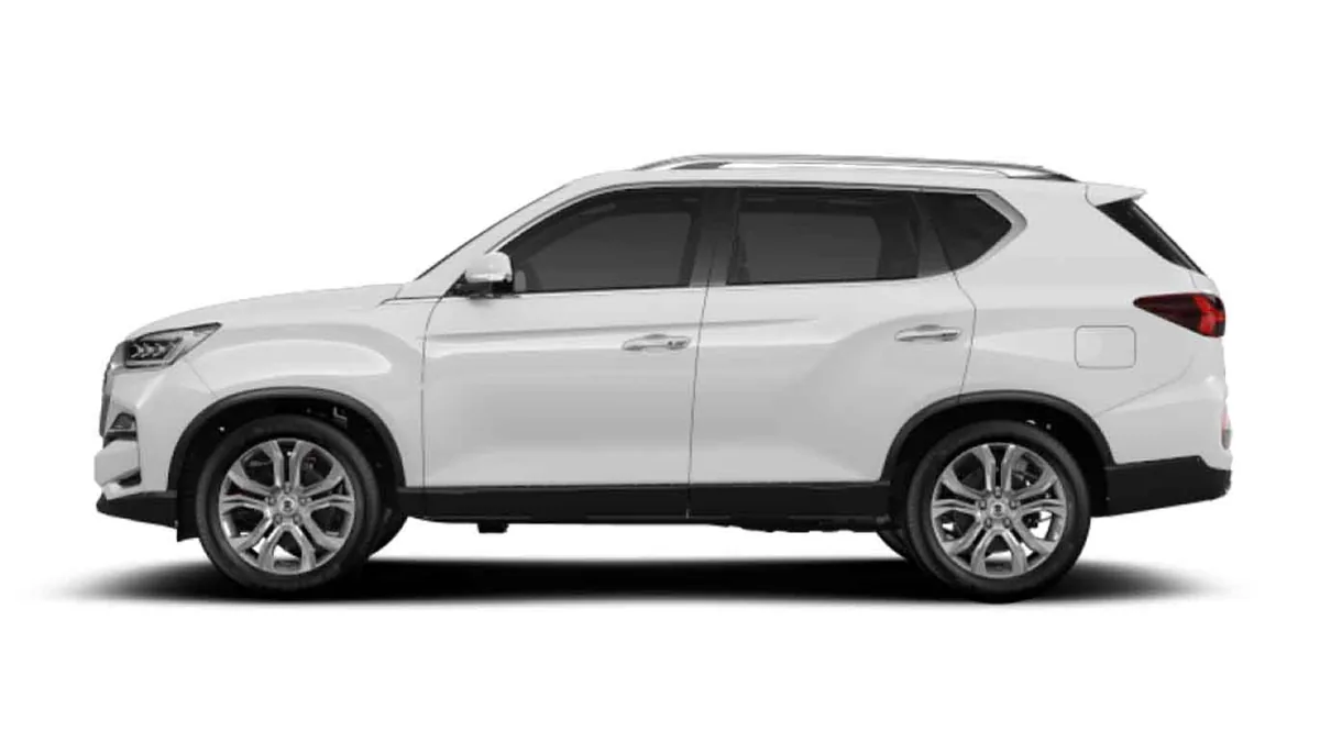 KGM Rexton D22 DTR Pro 4x4 Aut. en renting en Barcelona — Trasera