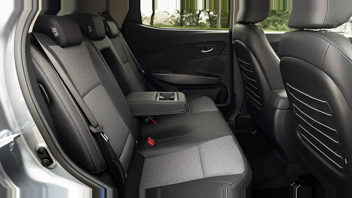 KGM Tívoli G15 Urban Plus 4x2 en renting en Barcelona — vista 11