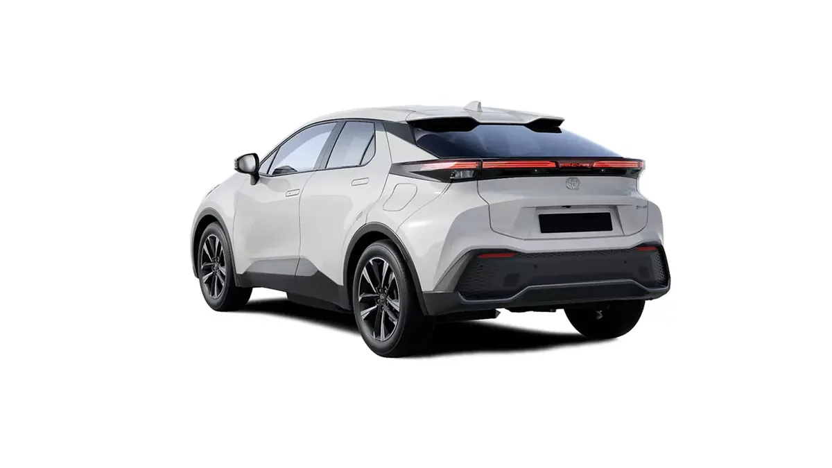 Toyota C-HR Advance Plug-in Hybrid 220 en renting en Barcelona — Delantera
