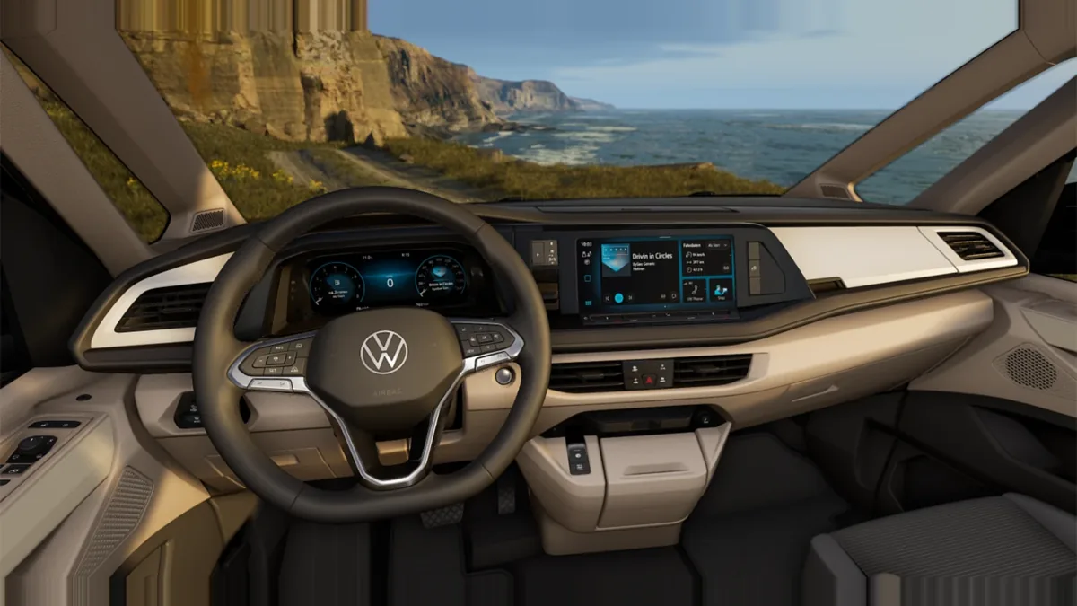 Volkswagen California Beach Tour 2.0 TDI 110kW (150CV) DSG en renting en Barcelona — Delantera