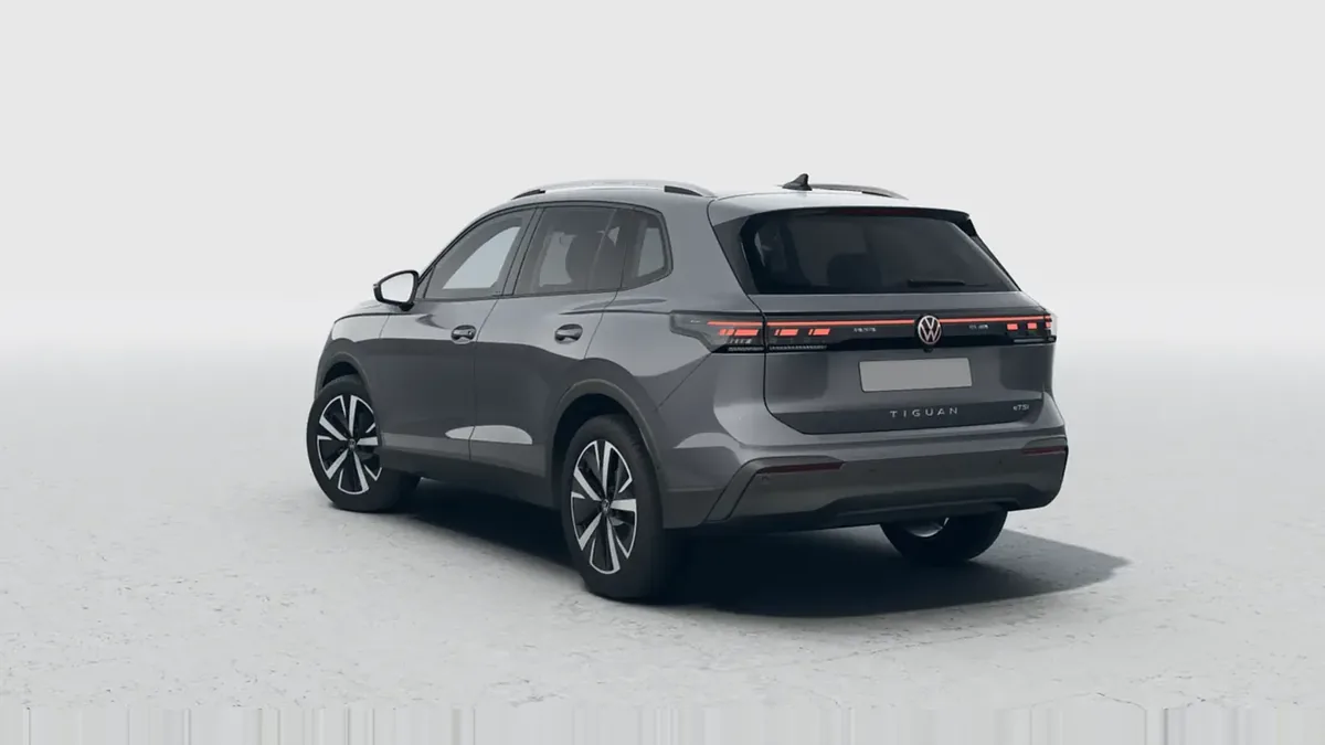 Volkswagen Tiguan "Más" 2.0 TDI DSG en renting en Barcelona — vista 6